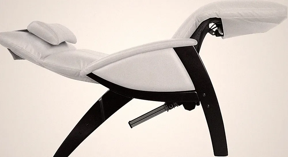 NEW Ivory Leather Svago Lusso Top Grain Zero Gravity Chair Recliner Heat Massage